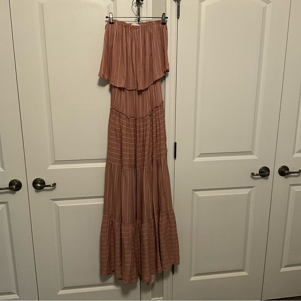 Strapless dress
